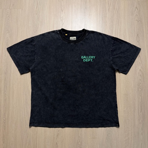 Gallery Dept Black Tee with Green Print - Picture 3 of 11